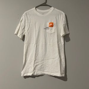 Nike Swoosh T-shirt